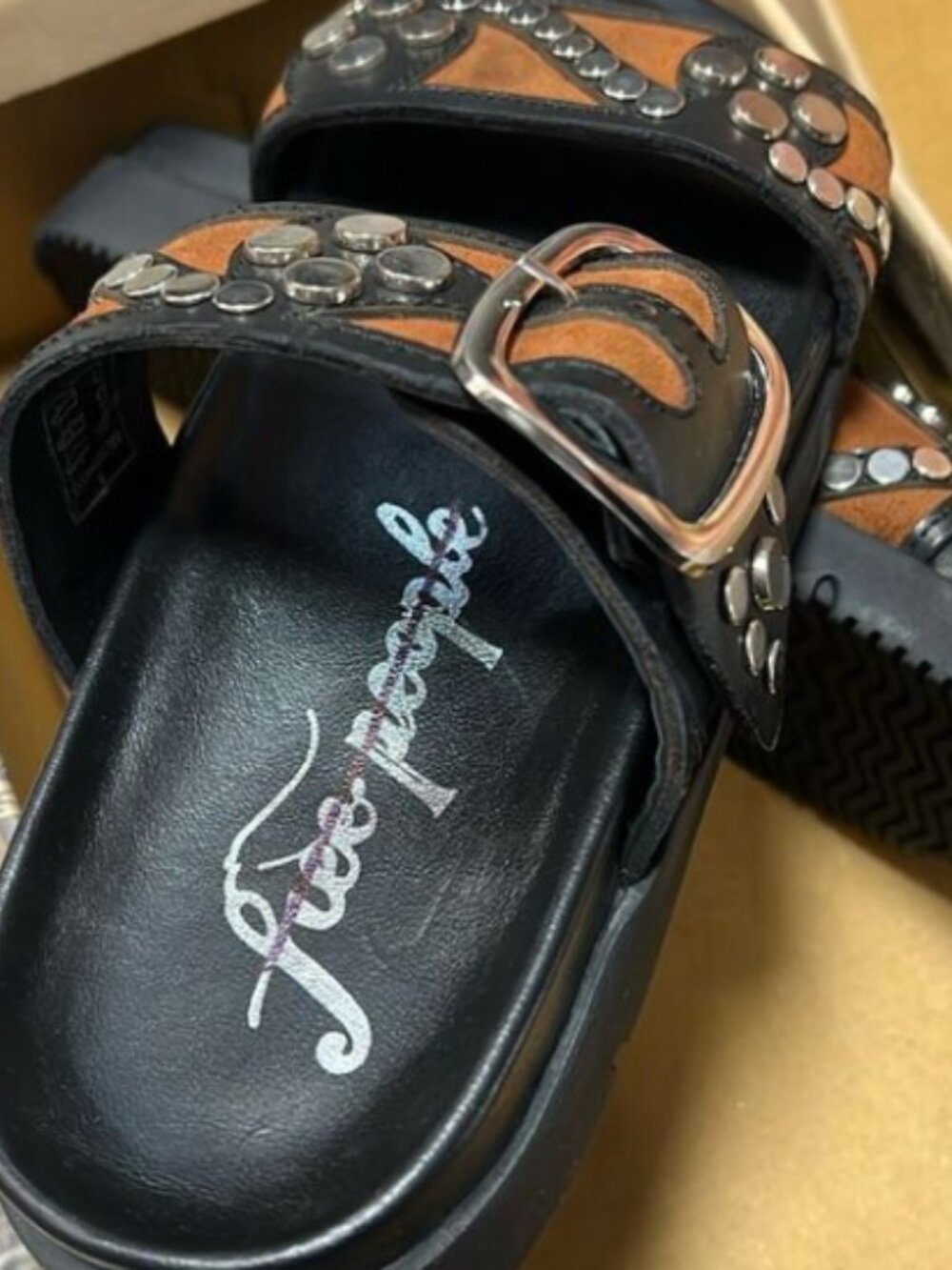 NWOT Free People Revelry Studded Slide Sandal in Black/Tan - Picture 3 of 4